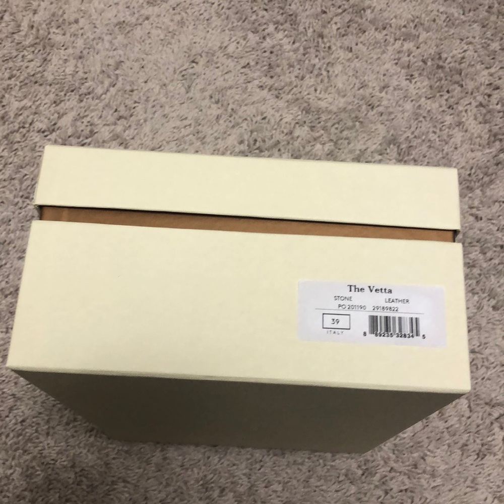 M.Gemi Vetta heel in Stone size 8.5/39